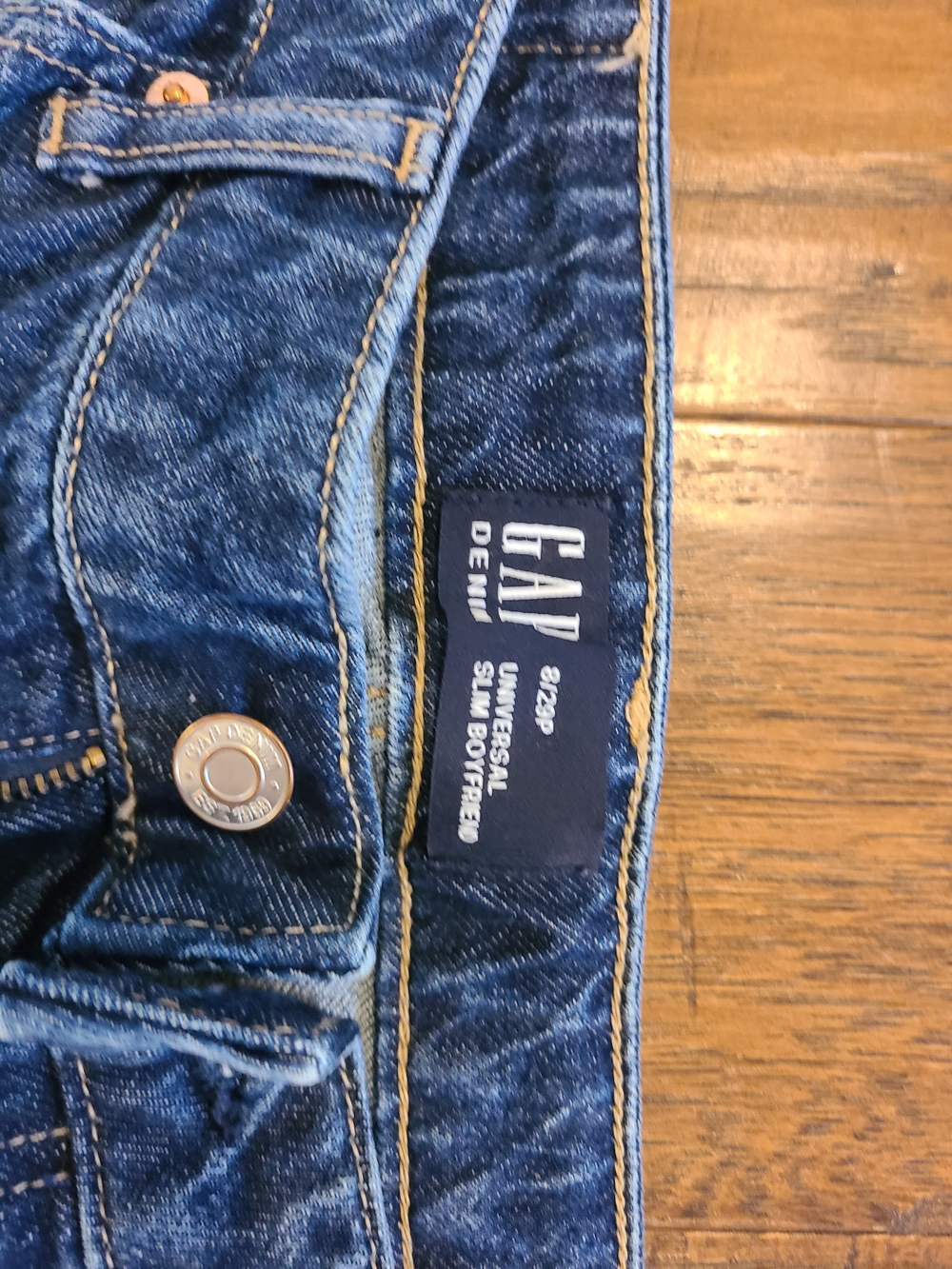 GAP Women's Dark Blue Slim Jeans with Contrast Stitching